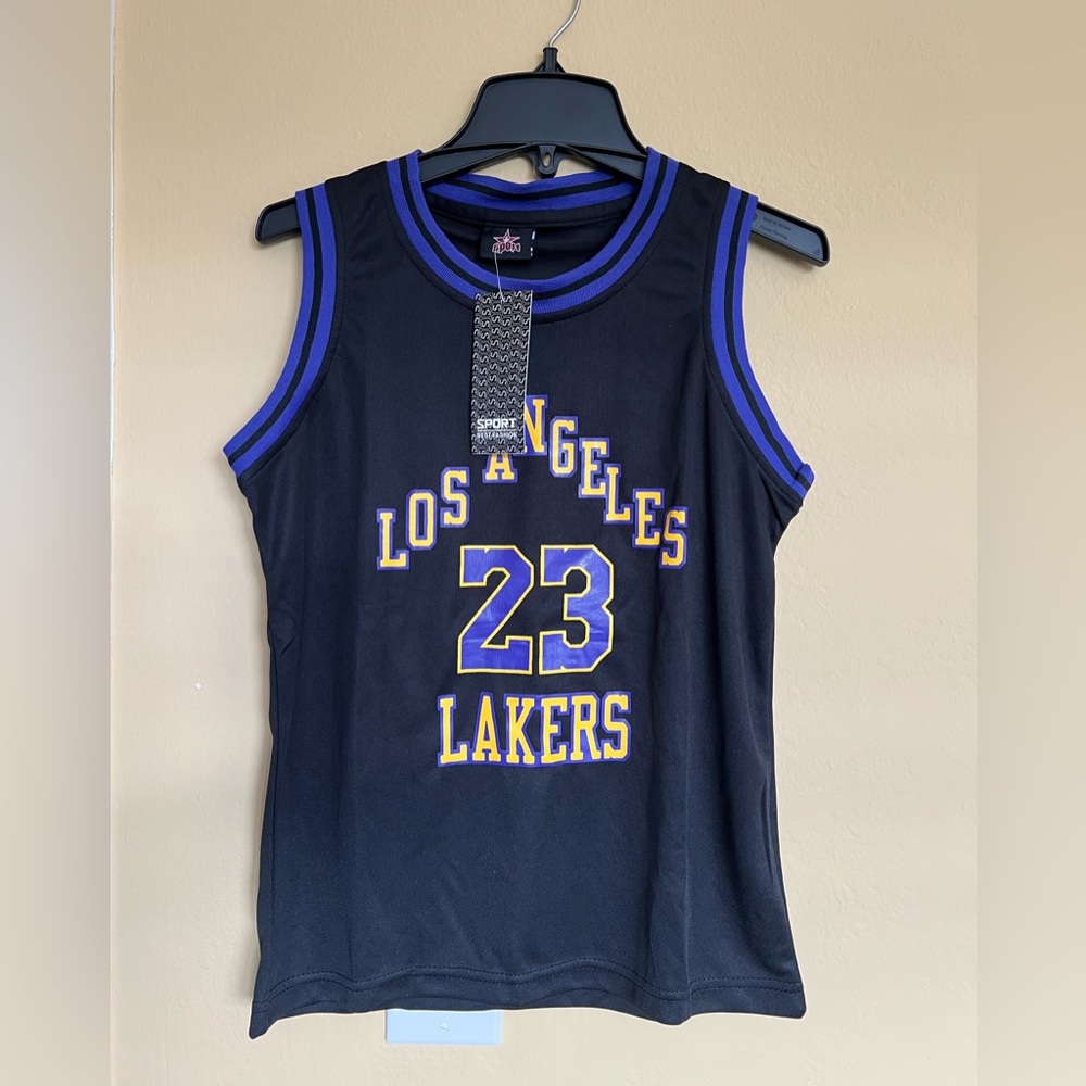Sport Best Fashion Kids Lakers 23 Jersey LeBron James. Size: 24 New with Tags